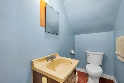 107 Governor Wentworth Highway Moultonborough NH 03254