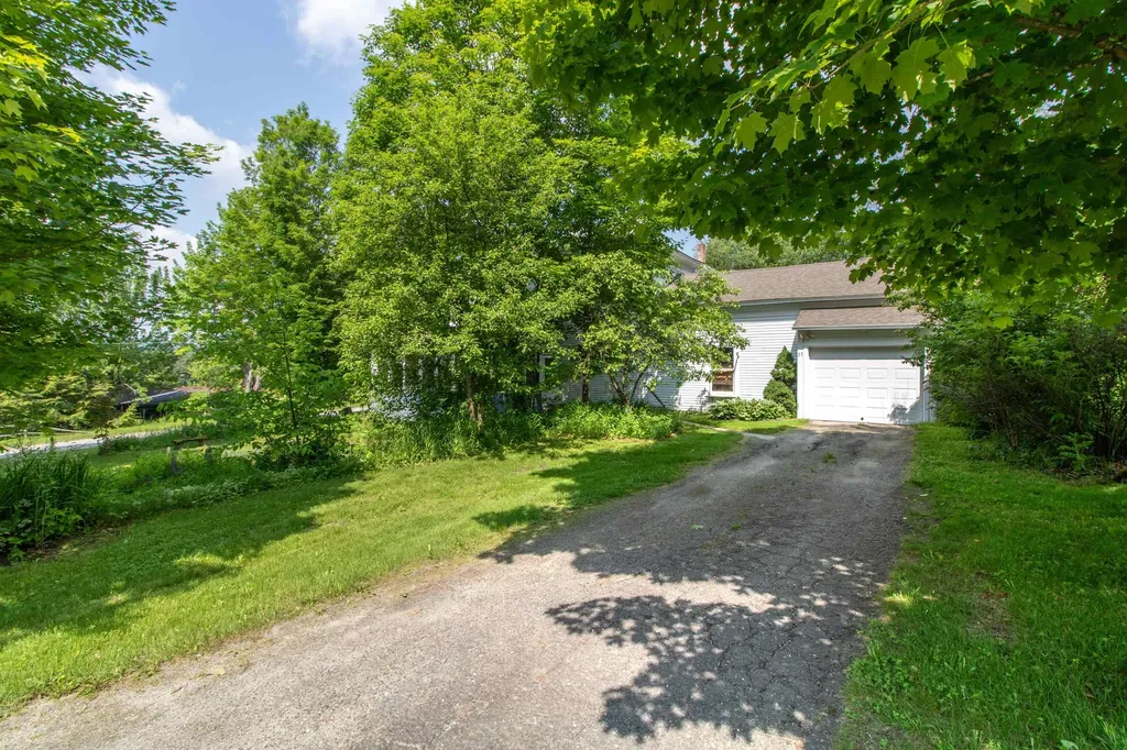 77 Maple Street Brighton VT 05846