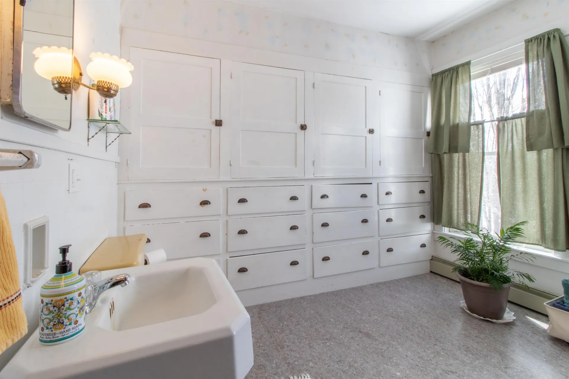 77 Maple Street Brighton VT 05846