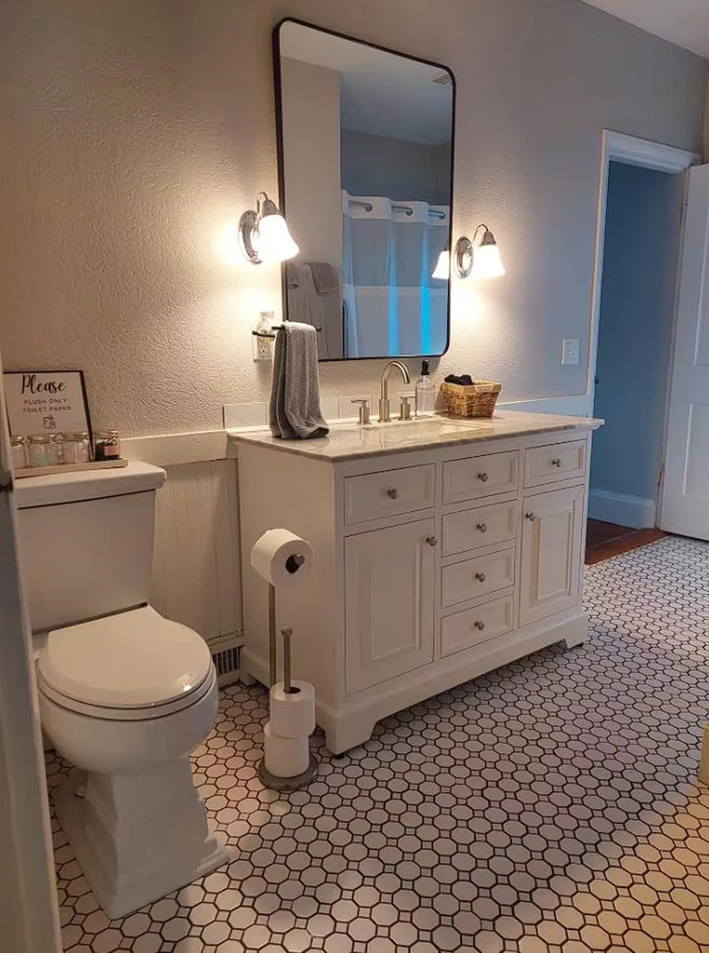 196 South Road Swanzey NH 03446