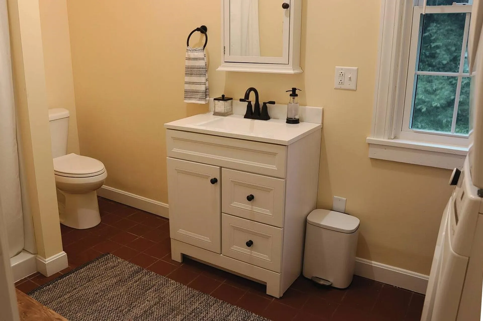 196 South Road Swanzey NH 03446