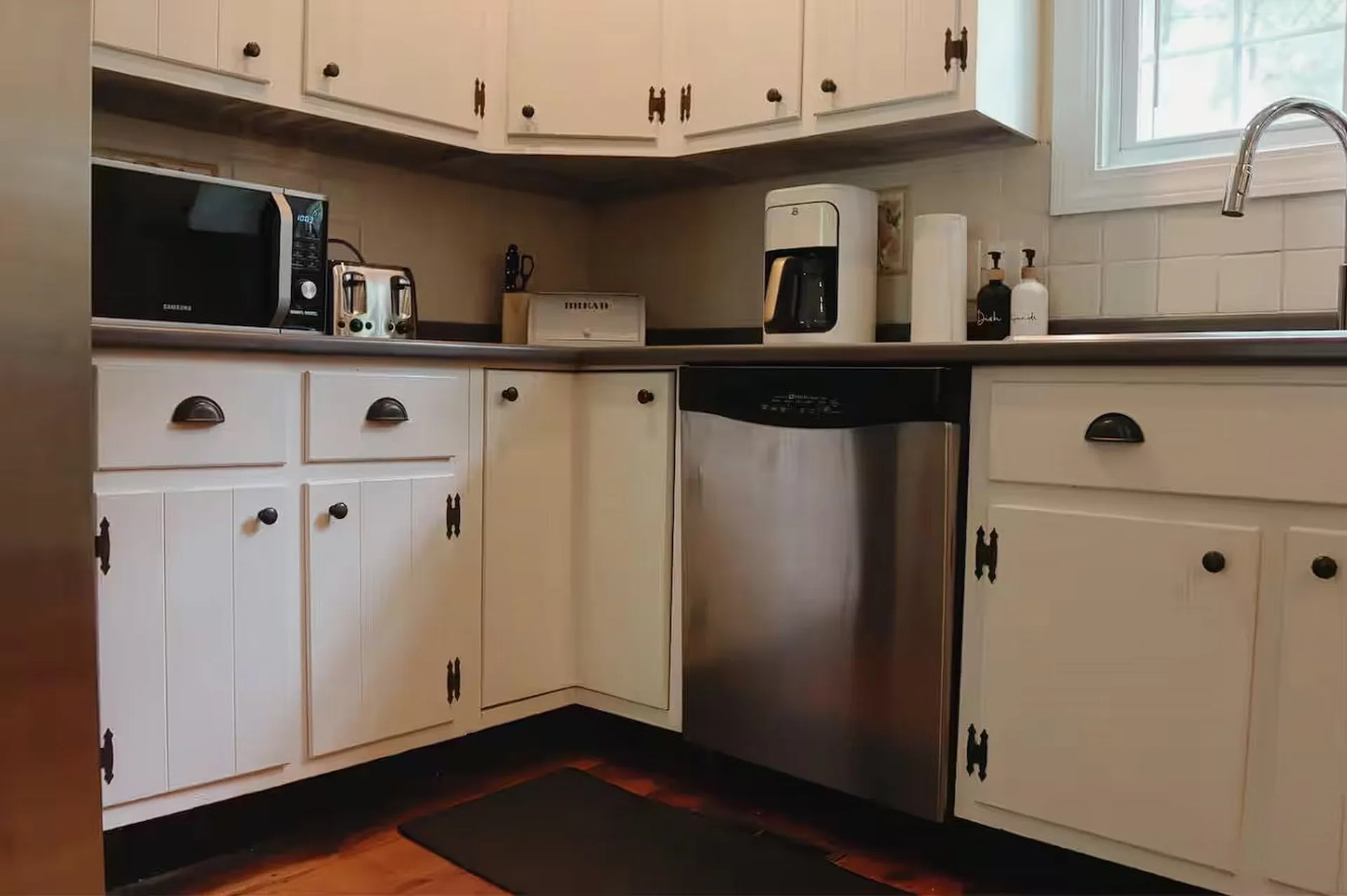 196 South Road Swanzey NH 03446