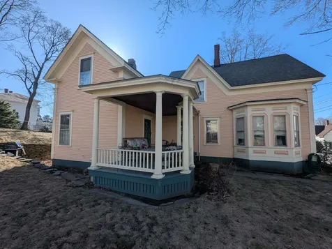 86 Summer Street Claremont NH 03743
