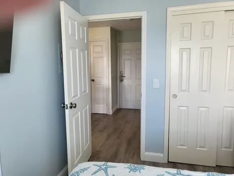 32 Ashworth Avenue Hampton NH 03842