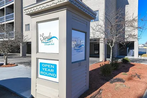 32 Ashworth Avenue Hampton NH 03842