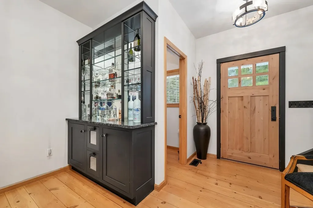 42 Farm Road Moultonborough NH 03254