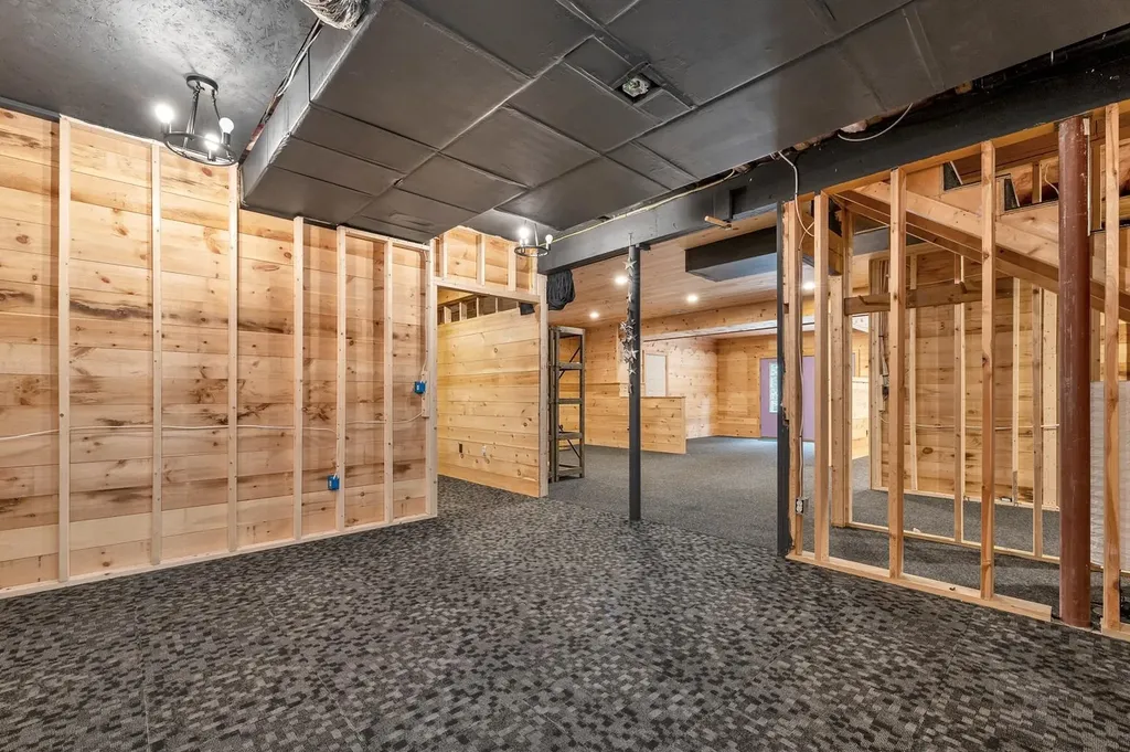 42 Farm Road Moultonborough NH 03254