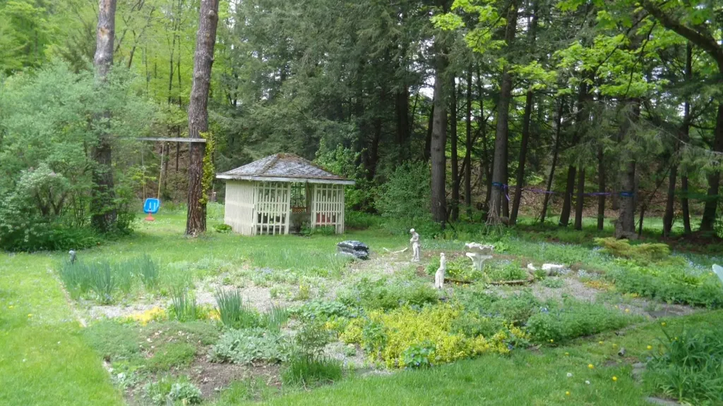 28 Forest Street Randolph VT 05060