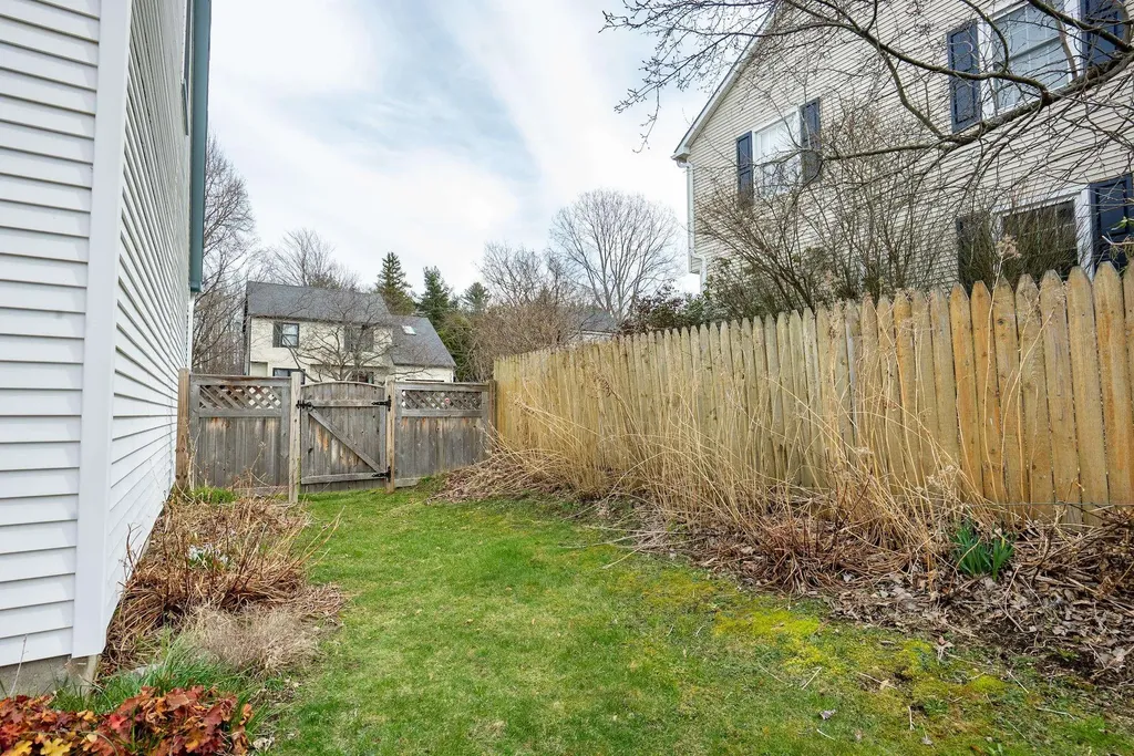 9 Dover Street South Burlington VT 05403