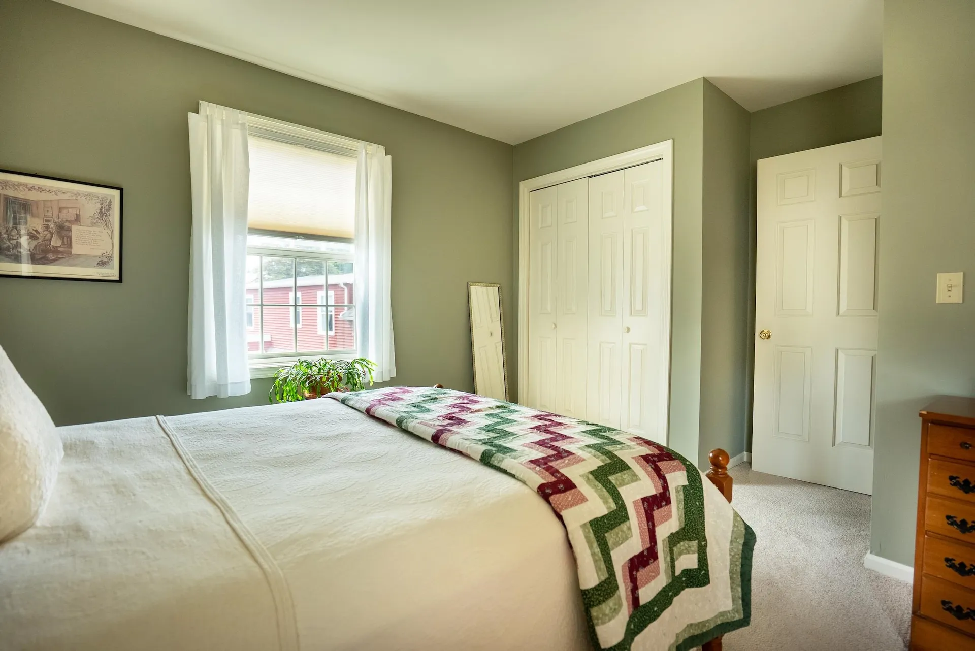 9 Dover Street South Burlington VT 05403