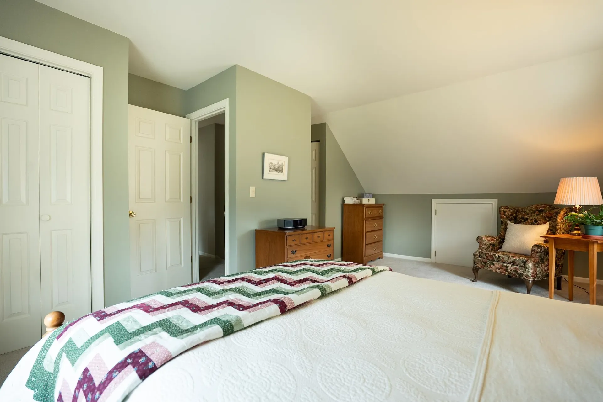 9 Dover Street South Burlington VT 05403