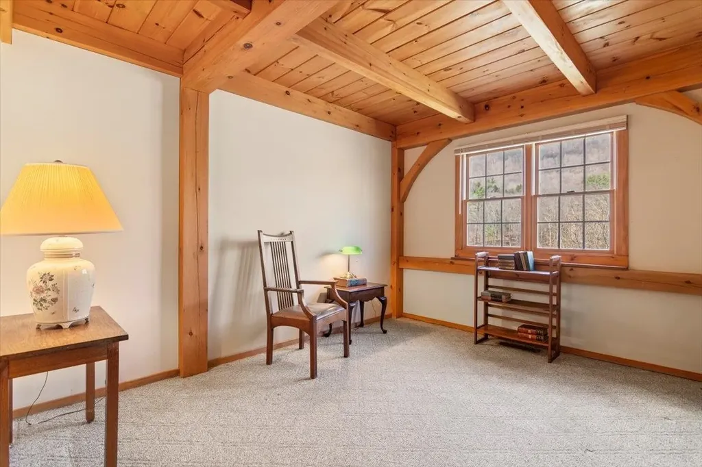 214 South End Road Mount Tabor VT 05253