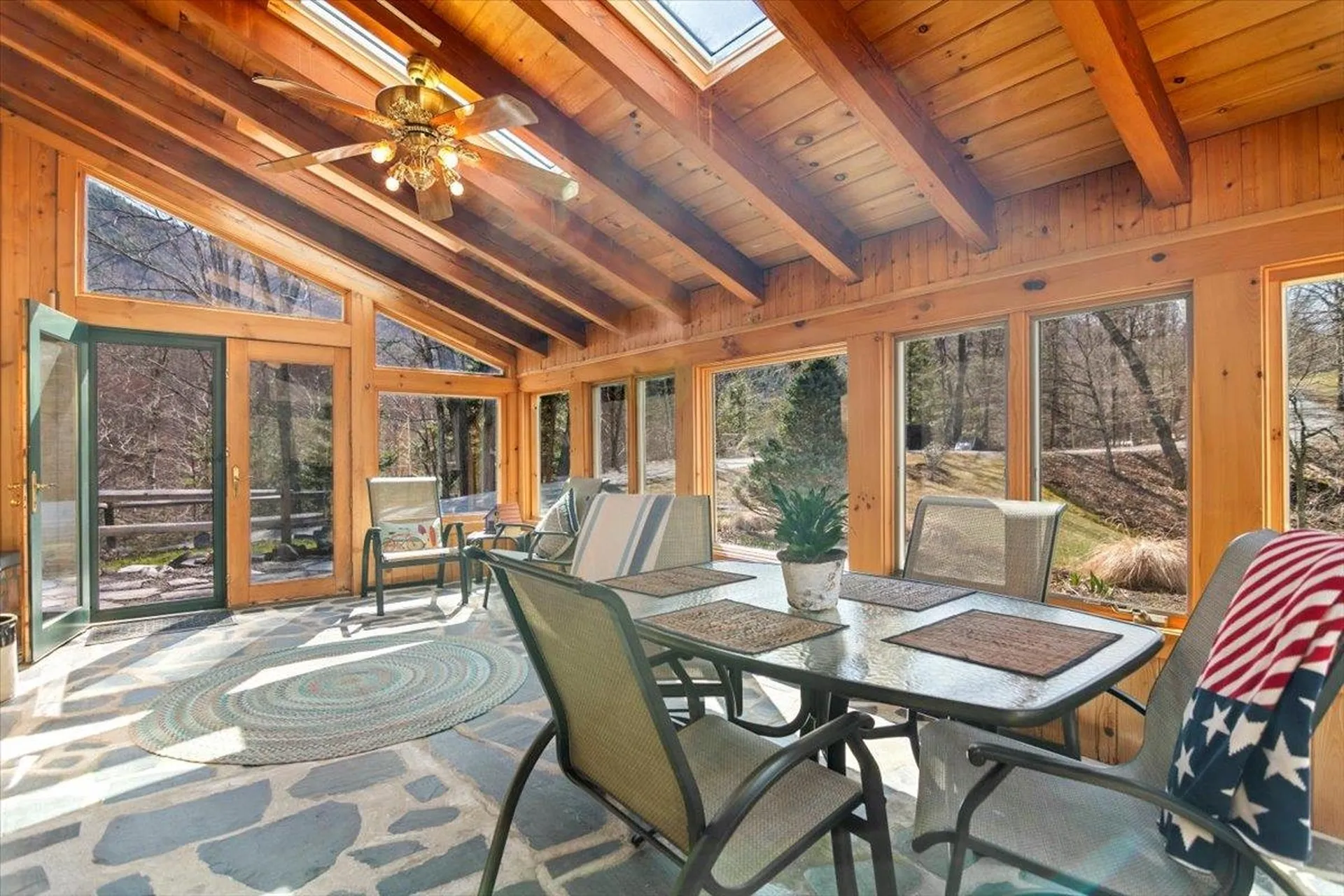 214 South End Road Mount Tabor VT 05253