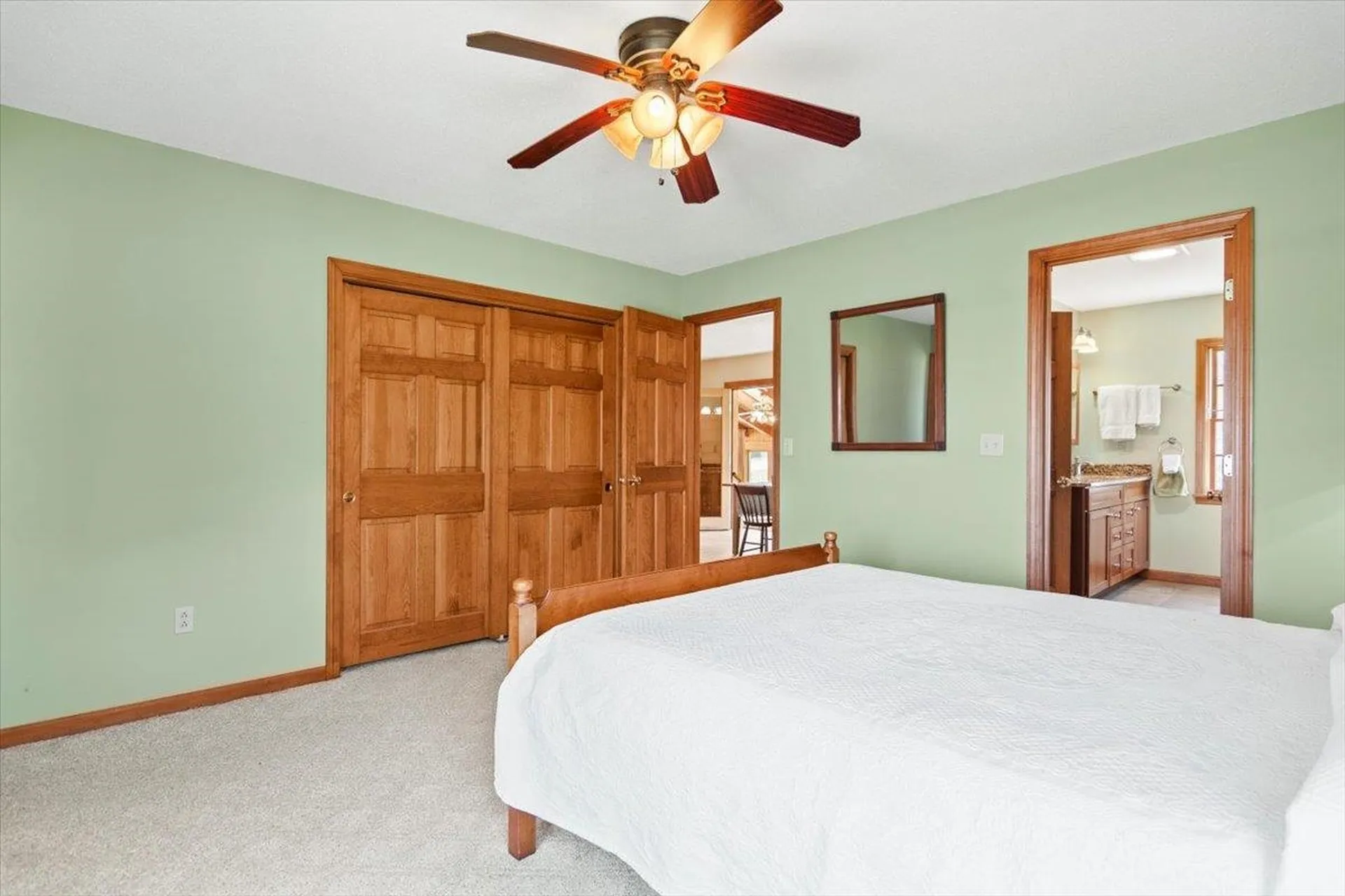 214 South End Road Mount Tabor VT 05253