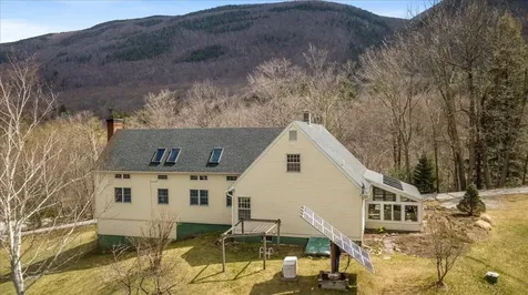 214 South End Road Mount Tabor VT 05253