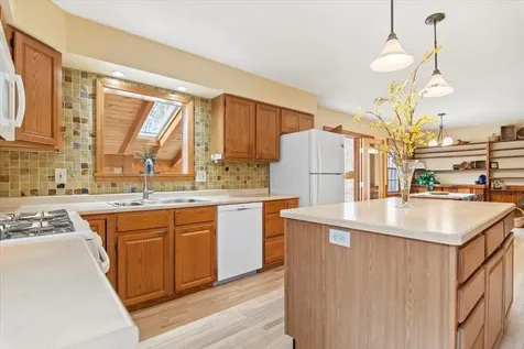 214 South End Road Mount Tabor VT 05253