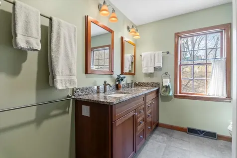 214 South End Road Mount Tabor VT 05253