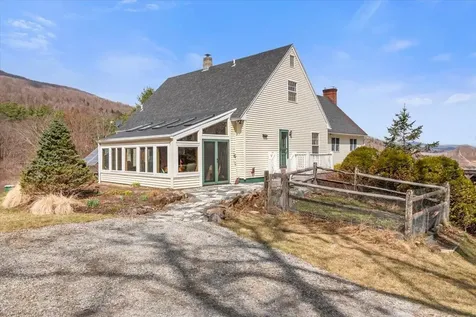 214 South End Road Mount Tabor VT 05253