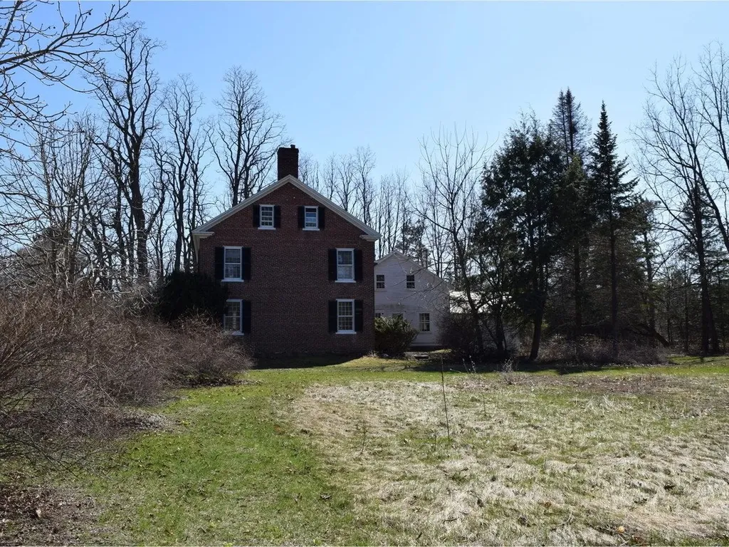 1419 Stonebridge Road Georgia VT 05468