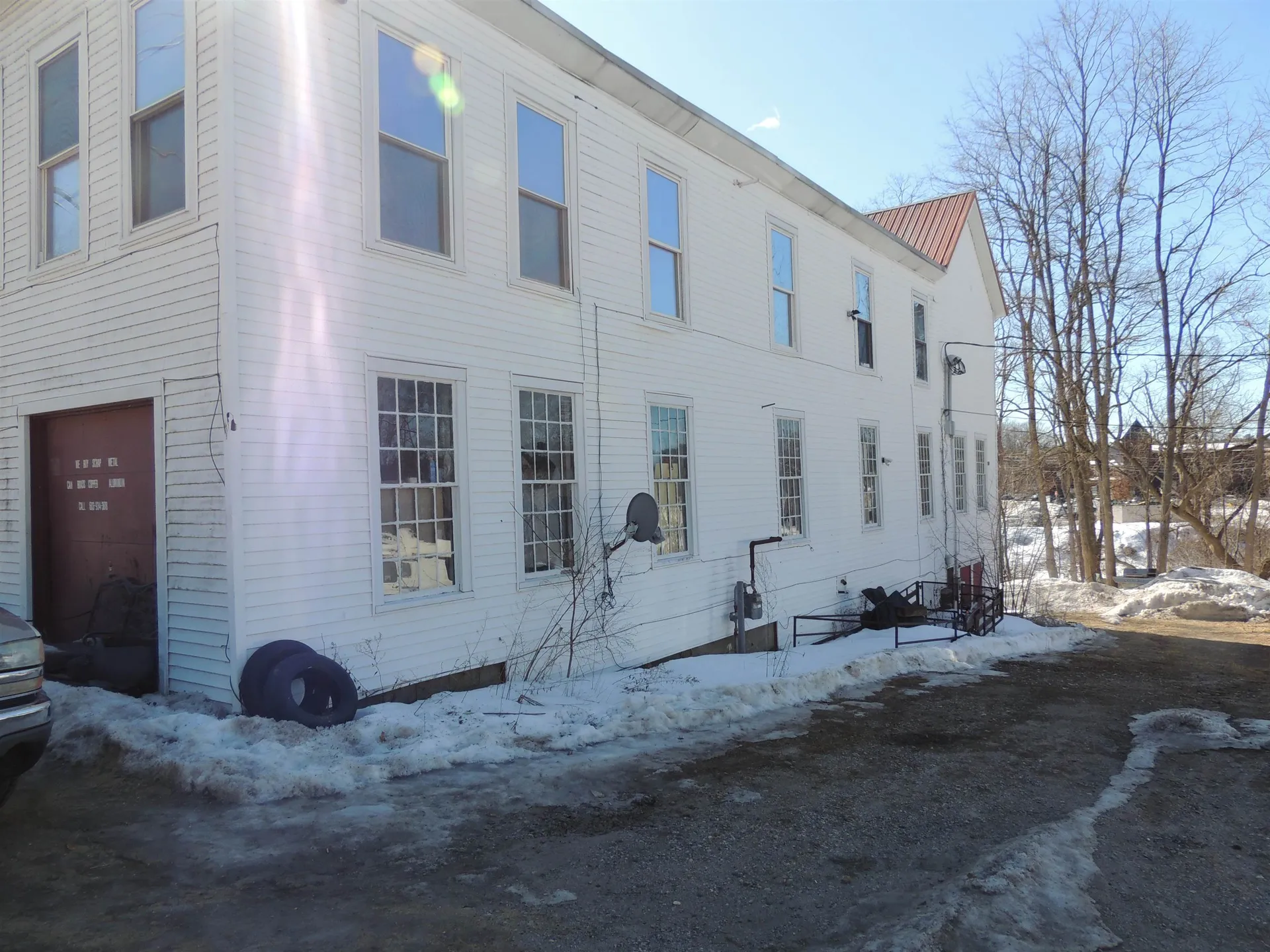 102 East Bow Street Franklin NH 03235