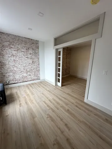 114 Main Street Brattleboro VT 05301