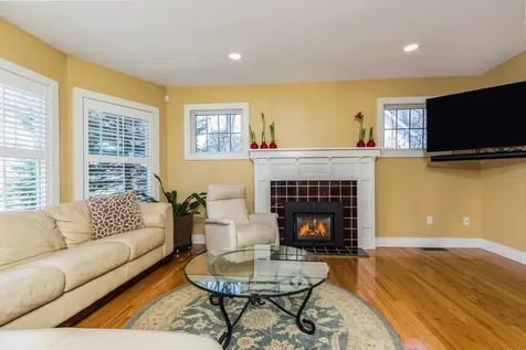 238 Willard Avenue Portsmouth NH 03801