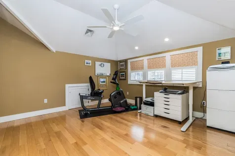 238 Willard Avenue Portsmouth NH 03801