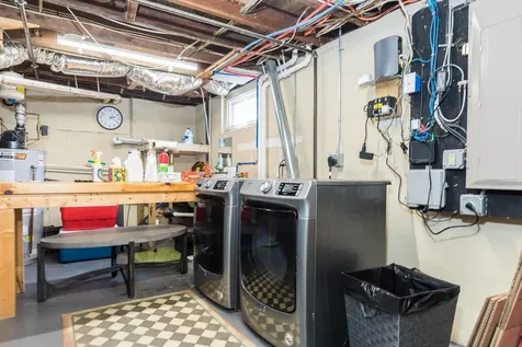 238 Willard Avenue Portsmouth NH 03801