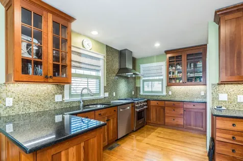 238 Willard Avenue Portsmouth NH 03801