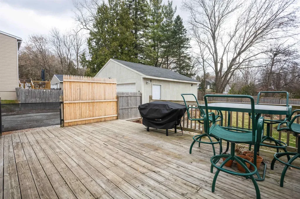 2 Lakeview Terrace St. Albans City VT 05478