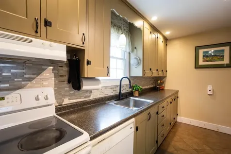 2 Lakeview Terrace St. Albans City VT 05478