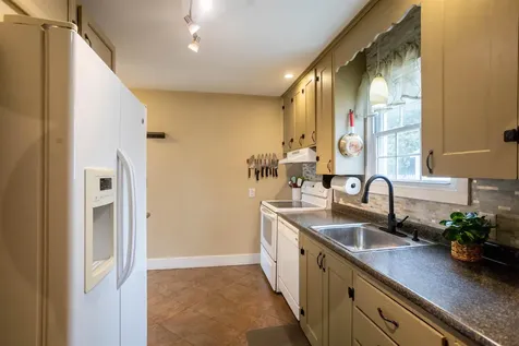 2 Lakeview Terrace St. Albans City VT 05478