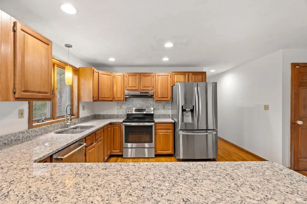 207 Hayden Road Hollis NH 03049