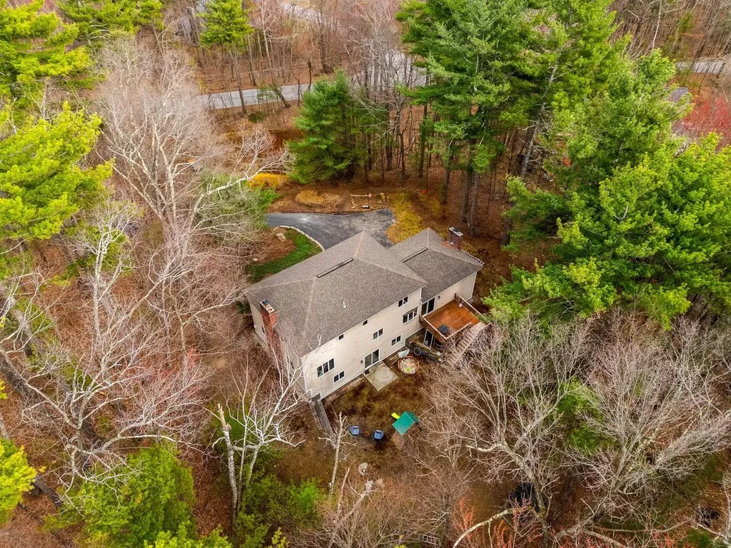 207 Hayden Road Hollis NH 03049