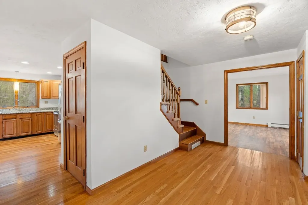 207 Hayden Road Hollis NH 03049