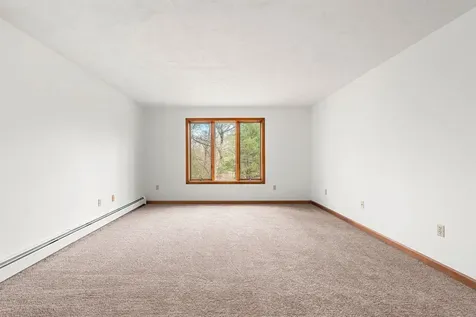 207 Hayden Road Hollis NH 03049