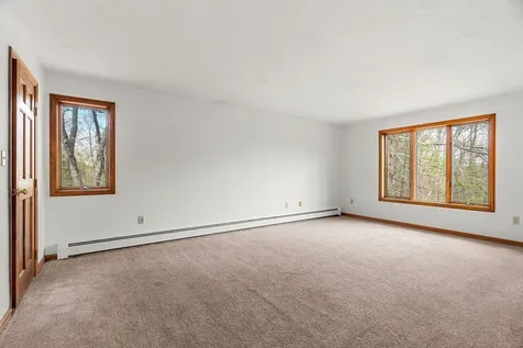 207 Hayden Road Hollis NH 03049