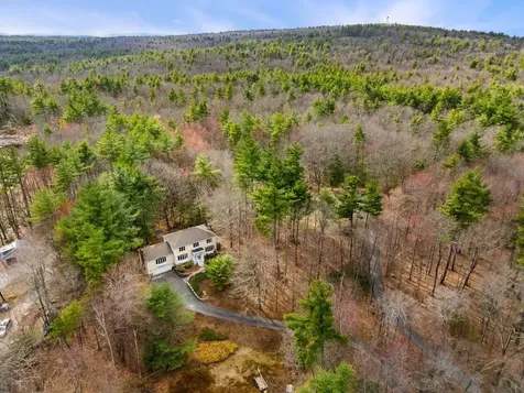 207 Hayden Road Hollis NH 03049