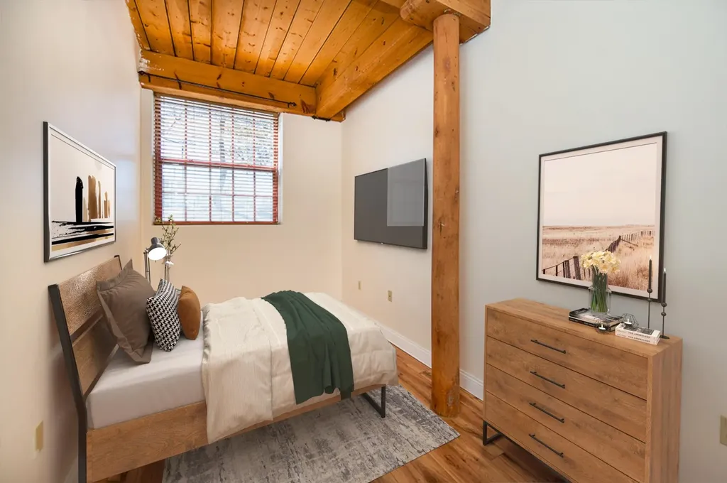 335 Cypress Street Manchester NH 03103