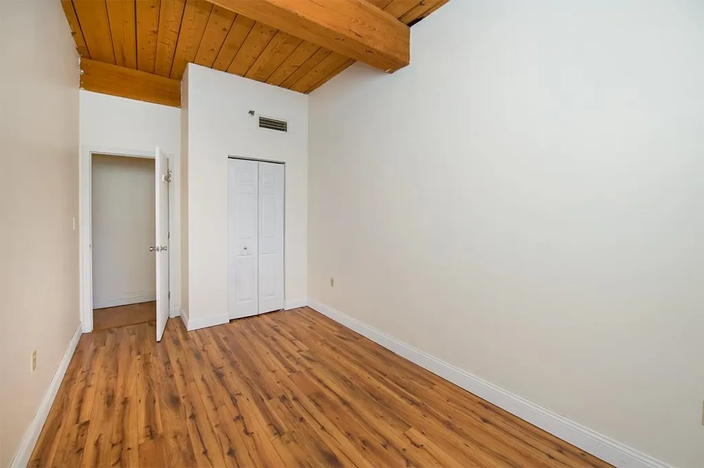 335 Cypress Street Manchester NH 03103