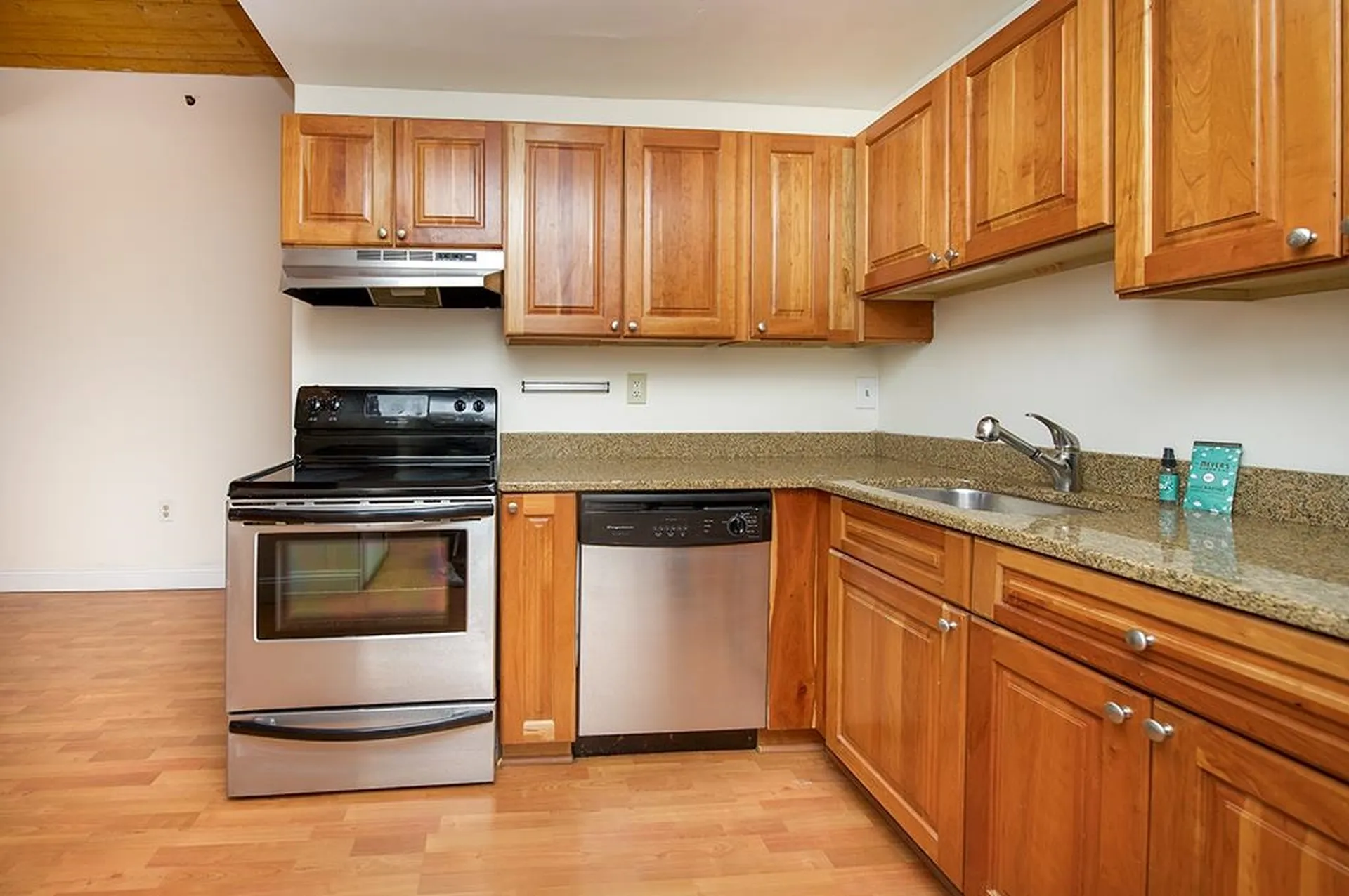 335 Cypress Street Manchester NH 03103