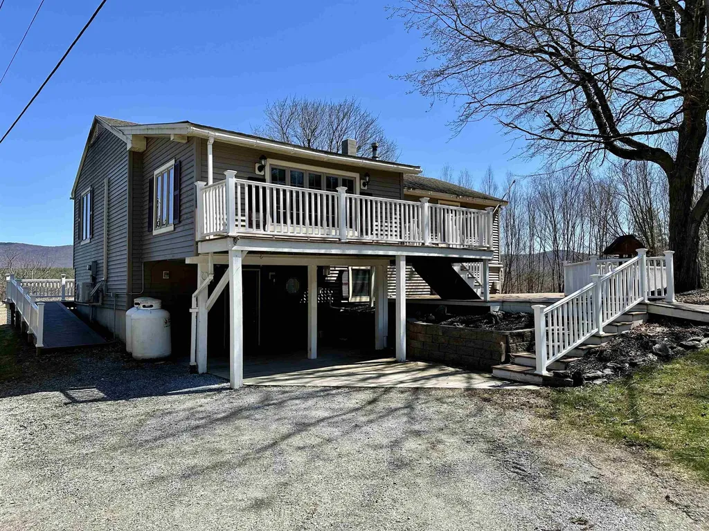 641 Walker Mountain Road Clarendon VT 05759