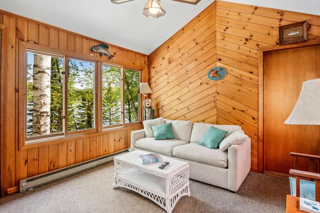 475 Bunker Road New London NH 03257