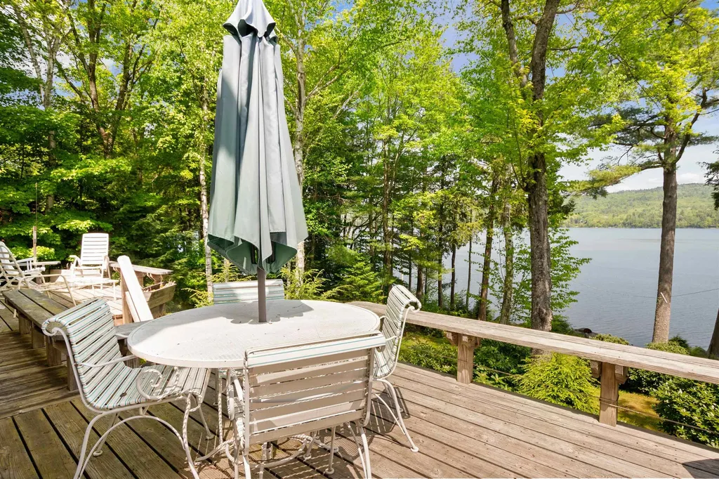 475 Bunker Road New London NH 03257