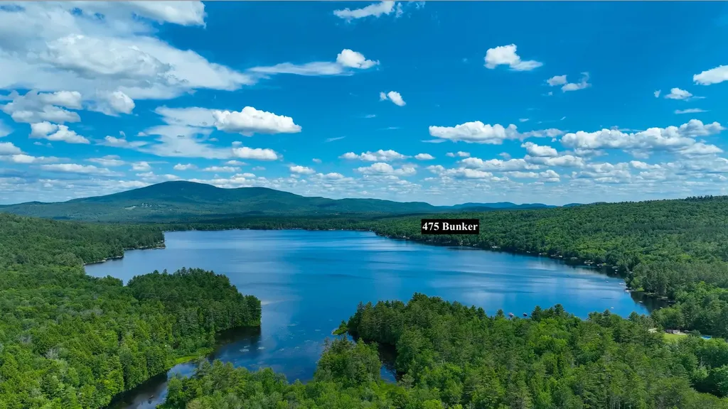 475 Bunker Road New London NH 03257