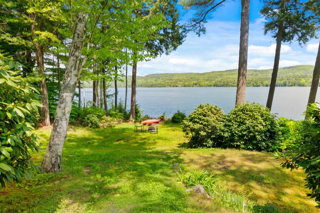 475 Bunker Road New London NH 03257