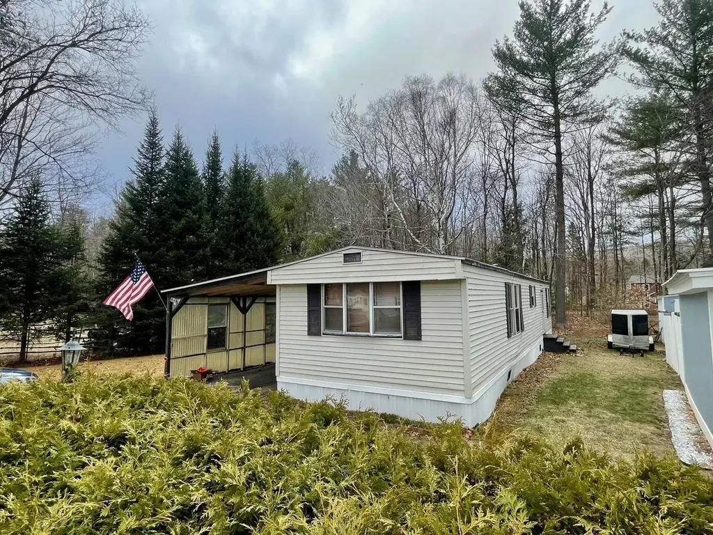 141 Lancaster Road Gorham NH 03581