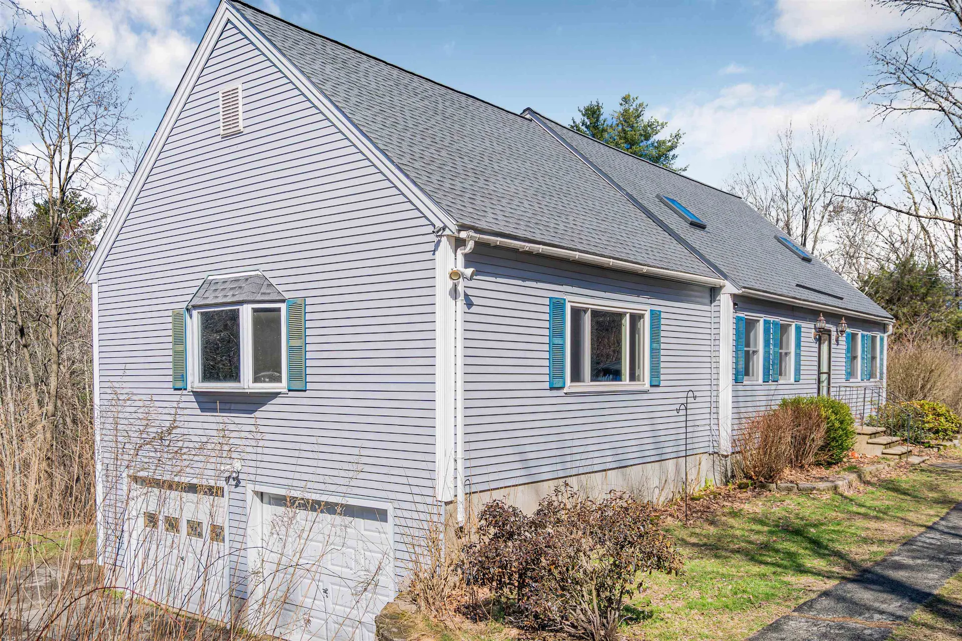 3 Ham Road Raymond NH 03077