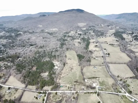 15 Wind Hill Road Manchester VT 05255