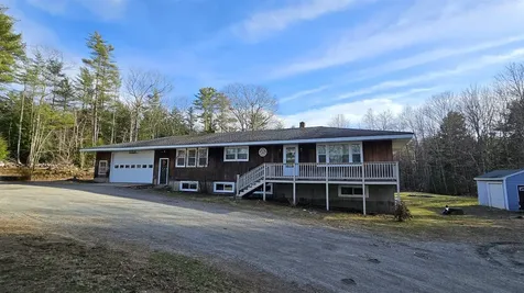 207 Hartshorn Road Barnstead NH 03218